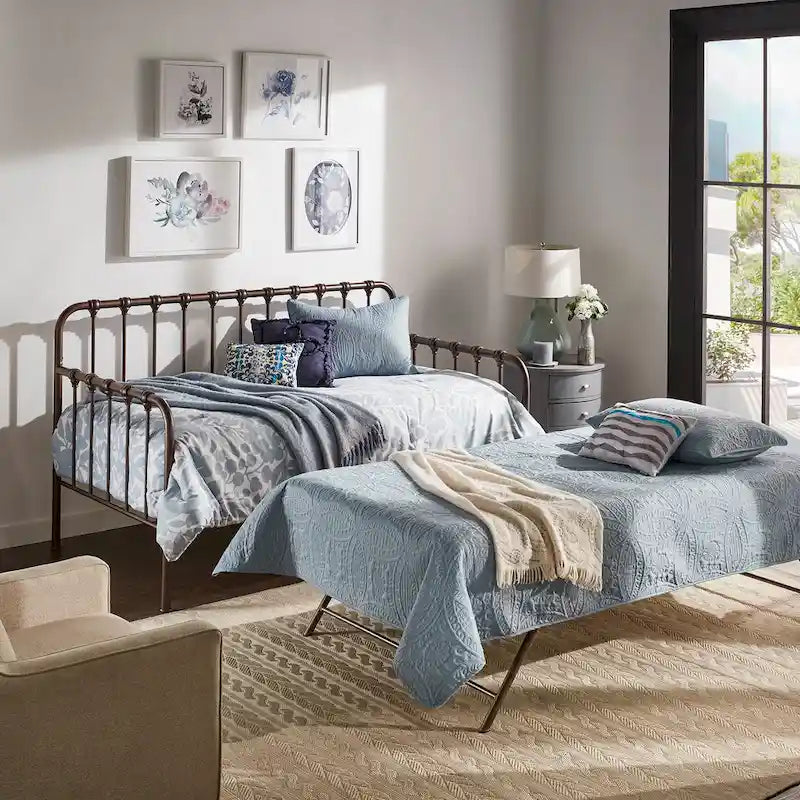 Letto da giorno in metallo con letto estraibile sollevabile